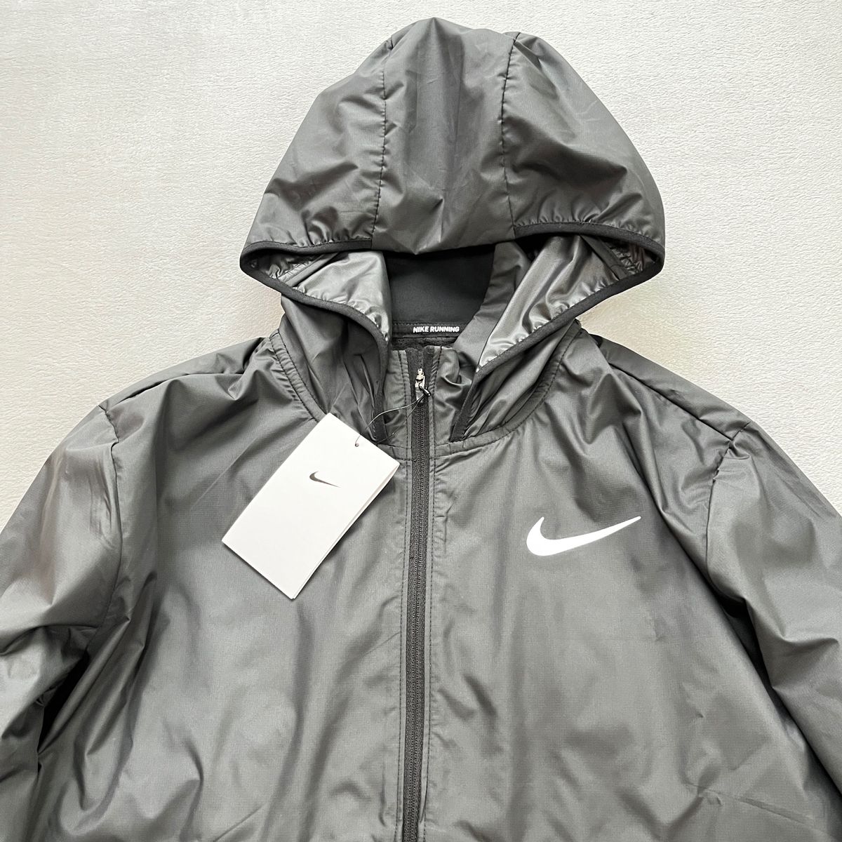 NIKE ナイキ エッセンシャル ランニングジャケット ナイロン NIKE ナイキ エッセンシャル ランニングジャケット ナイロン