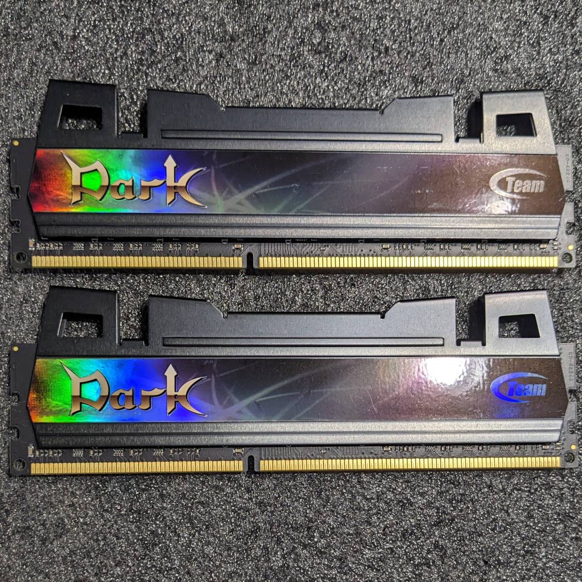 【中古】DDR3メモリ 8GB(4GB2枚組) TEAM Dark TXD34096M1600HC9-D [DDR3-1600 PC3-12800]_画像1