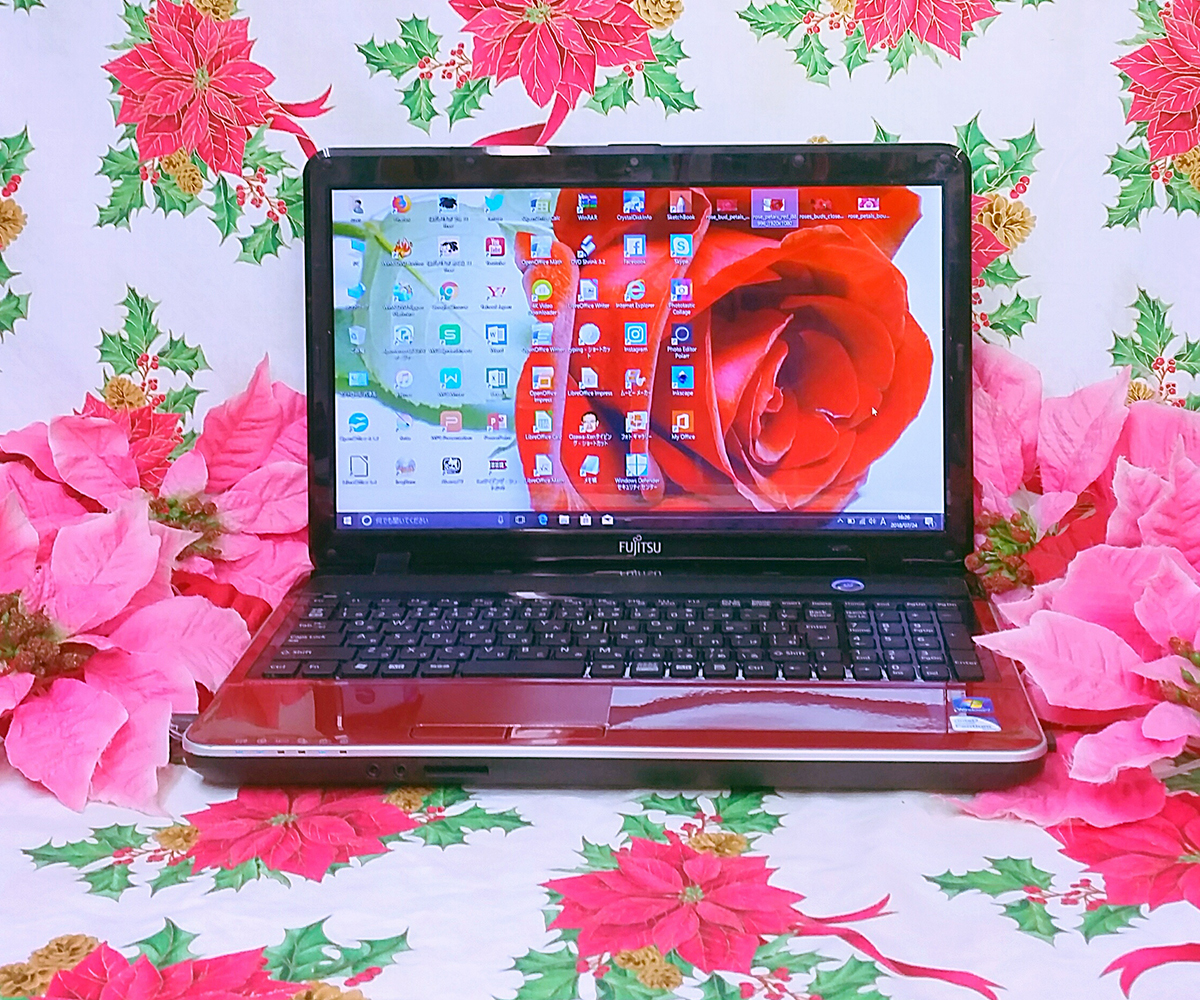 新型Window11搭載/極上品/高年式モデル/レッド色/Lifebook/カメラ/超高速SSD256GB/高速4GBメモリ/DVD焼き/オフィス/ソフト多数