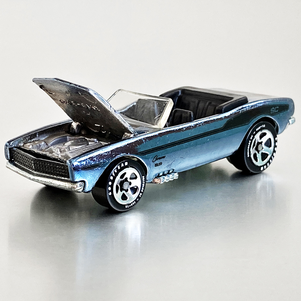 1/64 ホットウィール クラシック '67 シボレー カマロ コンバーチブル Hot Wheels Classics 1967 Chevrolet Chevy Camaro Convertible_画像3