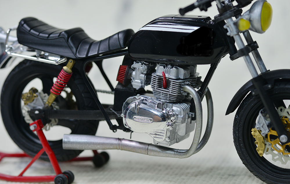 1/12　CB400T　ホーク2用　エンジン　集合マフラー　3Dプリンタ出力未塗装キット　キャブレタ－　ファンネル　ディティールアップ_画像6