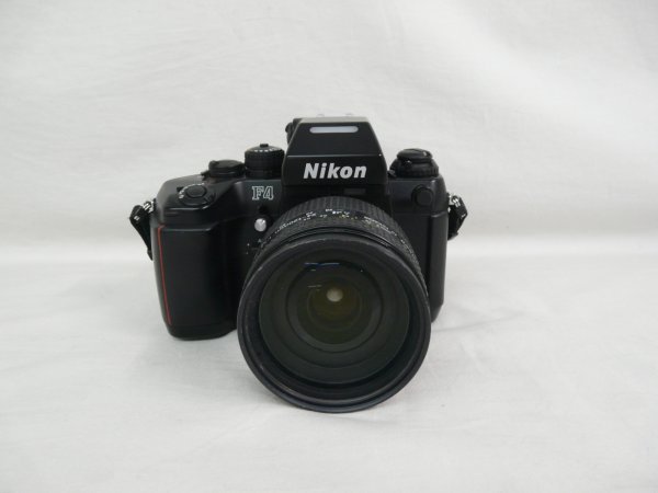 YJ48 Nikon F4　フィルムカメラ　ニコン　AF一眼レフ　モータードライブ内臓　通電確認済み_画像2