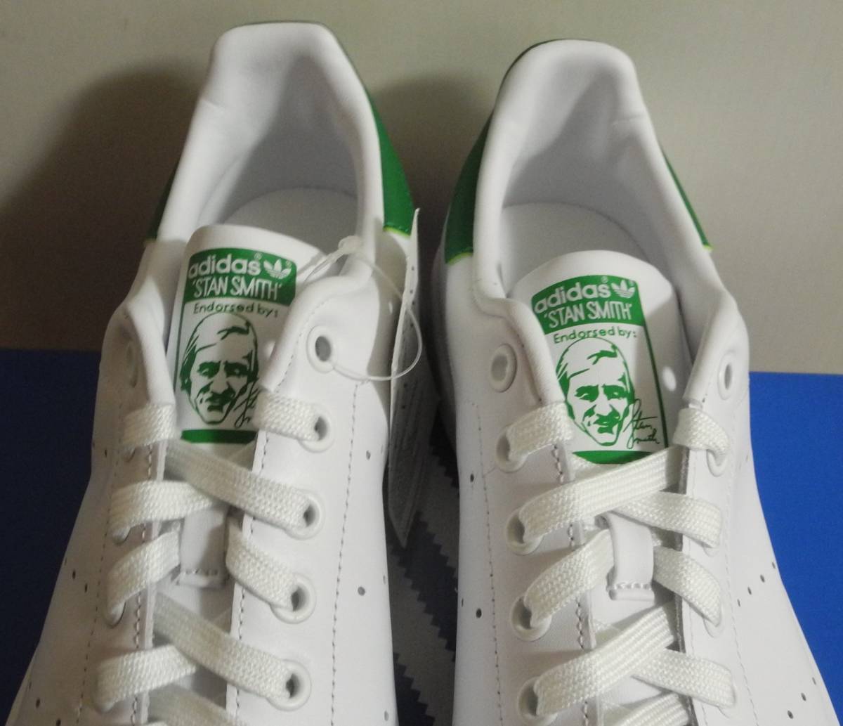 新品 スタンスミス 2019年製 JP27.0cm 白×緑 M20324 生産終了 天然皮革 adidas stansmith ホワイト×グリーン 本革 ABCマート 定番人気_画像4