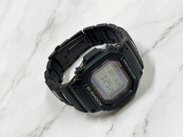 G-SHOCK Gショック用 腕時計ベルト バンド 16mm/25mm GA-2100 GM-2100 DW-5600 d6900 d9600 GW-M5610【メタルブレス 金属ブレスレット調】_実際に弊社で取付した写真です。