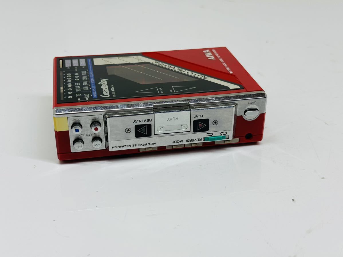 【希少・レア】AIWA アイワ ステレオラジオカセットレコーダー カセットボーイ HS-J80 赤 レッド 未チェック 現状品 管理番号12106_画像4