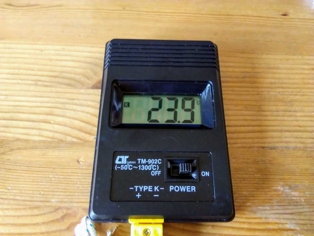 【プローブ2種類付属】デジタル温度計 -50℃～1300℃ 9Vバッテリー使用（別途）【送料無料】_画像2
