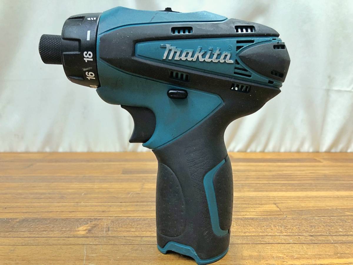 ※商品説明必読 完全不動品 ジャンク makita 充電式ドライバドリル DF030D 10.8V 0579142 管231216 FRA_画像1