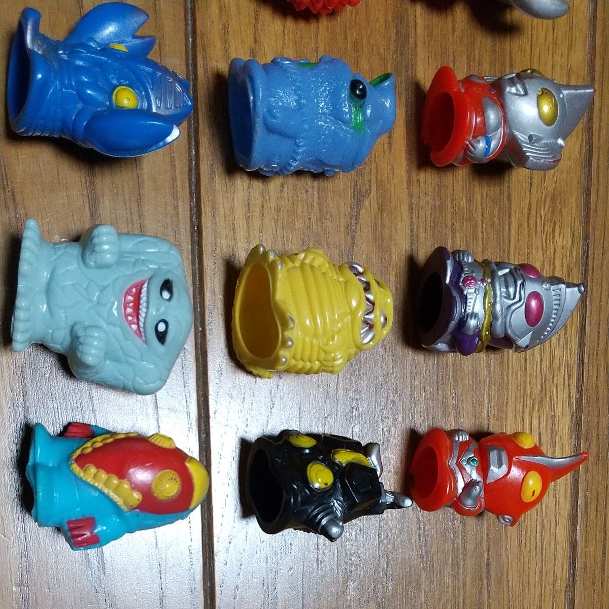 ウルトラマン 怪獣 指人形 計36種セット フィギュア|Yahoo ウルトラマン 怪獣 指人形 計36種セット フィギュア|Yahoo