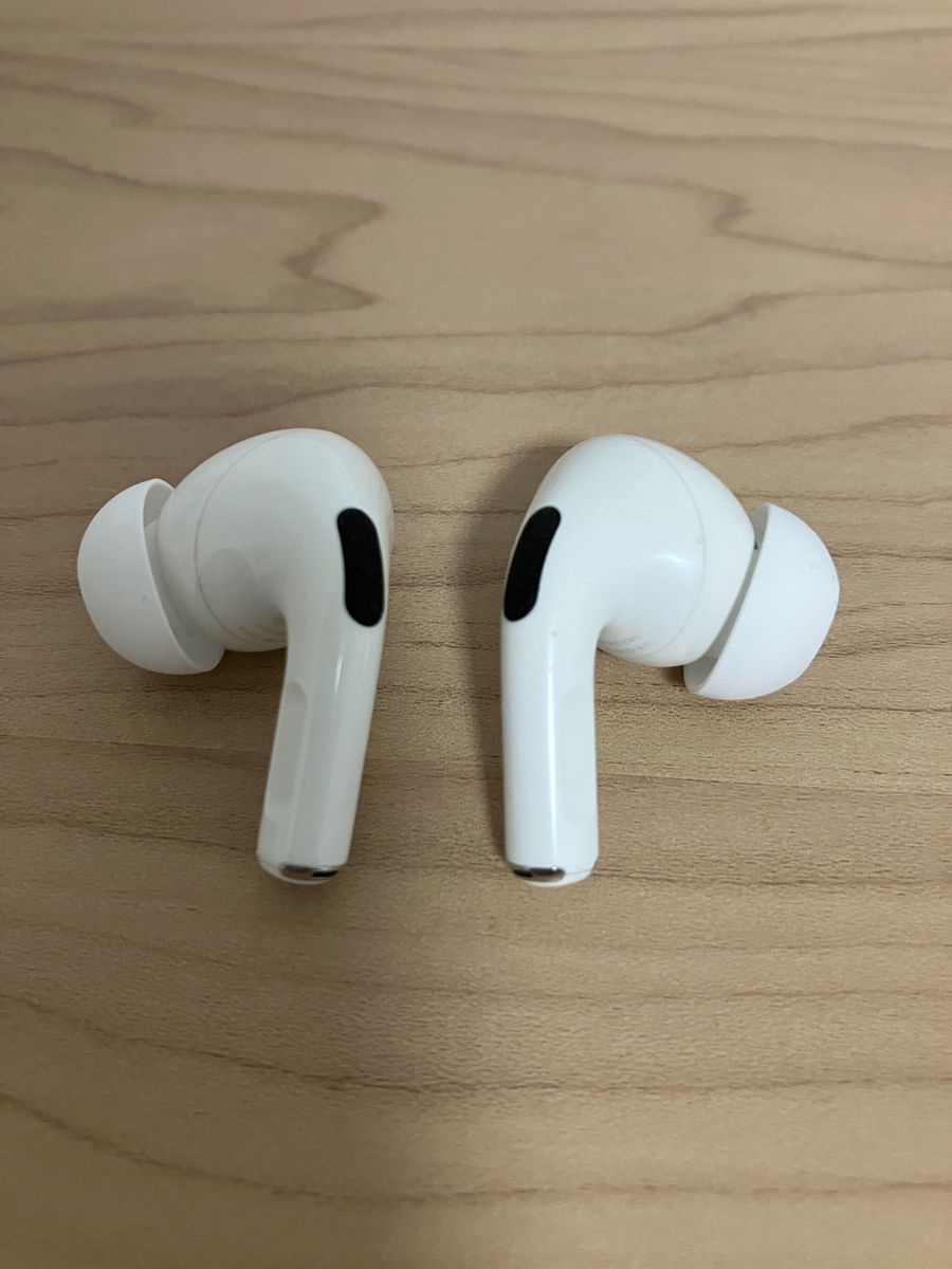 【ノイズ音あり】AirPods Pro  ワイヤレスイヤホン Apple アップルイヤフォン　ホワイト白純正品 MWP22J/A 