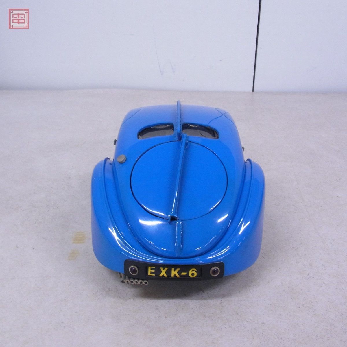 製作品 メーカー不明 全長約33cm ブガッティ 57Sクーペ BUGATTI ケース付 破損有 ジャンク【FD_画像5