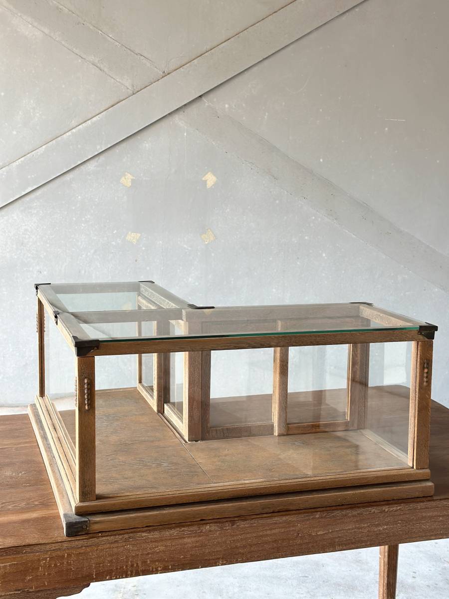  glass shelves showcase antique furniture Vintage furniture old tree old material display shelf display old tool old furniture interior peeling off desk 