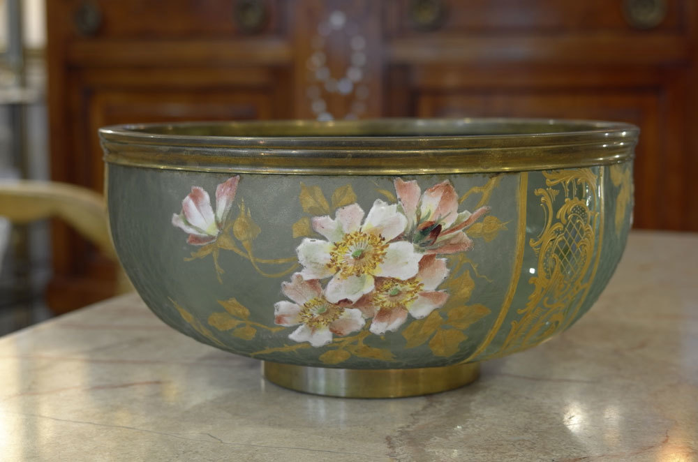 【LEGRAS Mont Joye  цветы  ...】 Франция ... ваза  комнатное украшение ... миска   вода  разница  ...   чайная церемония  ...  золото ... стекло  зеленый   эмаль  ... ...  интерьер 