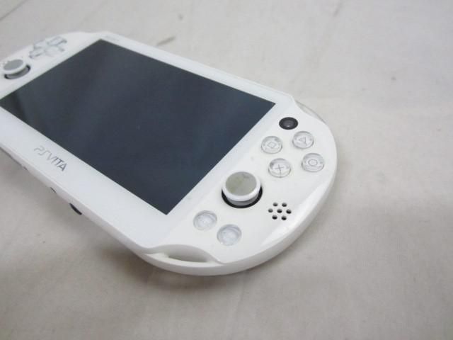 【同梱可】中古品 ゲーム PSP 本体 PSP2000 PCH-2000 ホワイト 動作品 初期化済み カバー 8GB メモリーカード付き_画像5