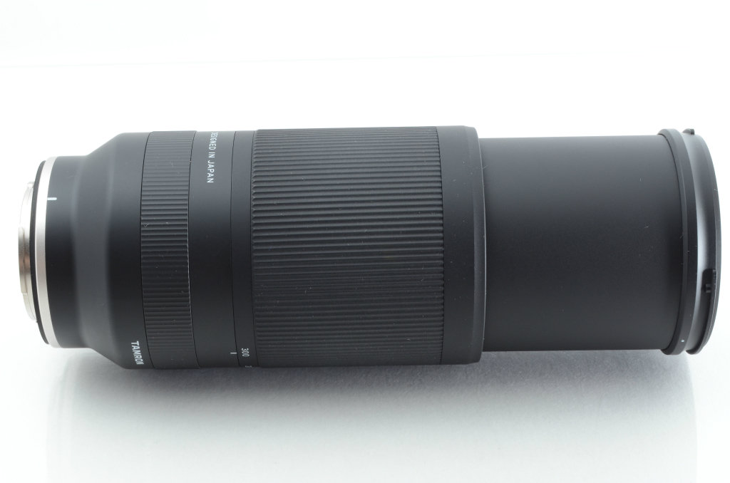 #A831 ★極上品！★TAMRON 70-300mm F4.5-6.3 Di III RXD A047 for SONY E-mount タムロン ソニー _画像9