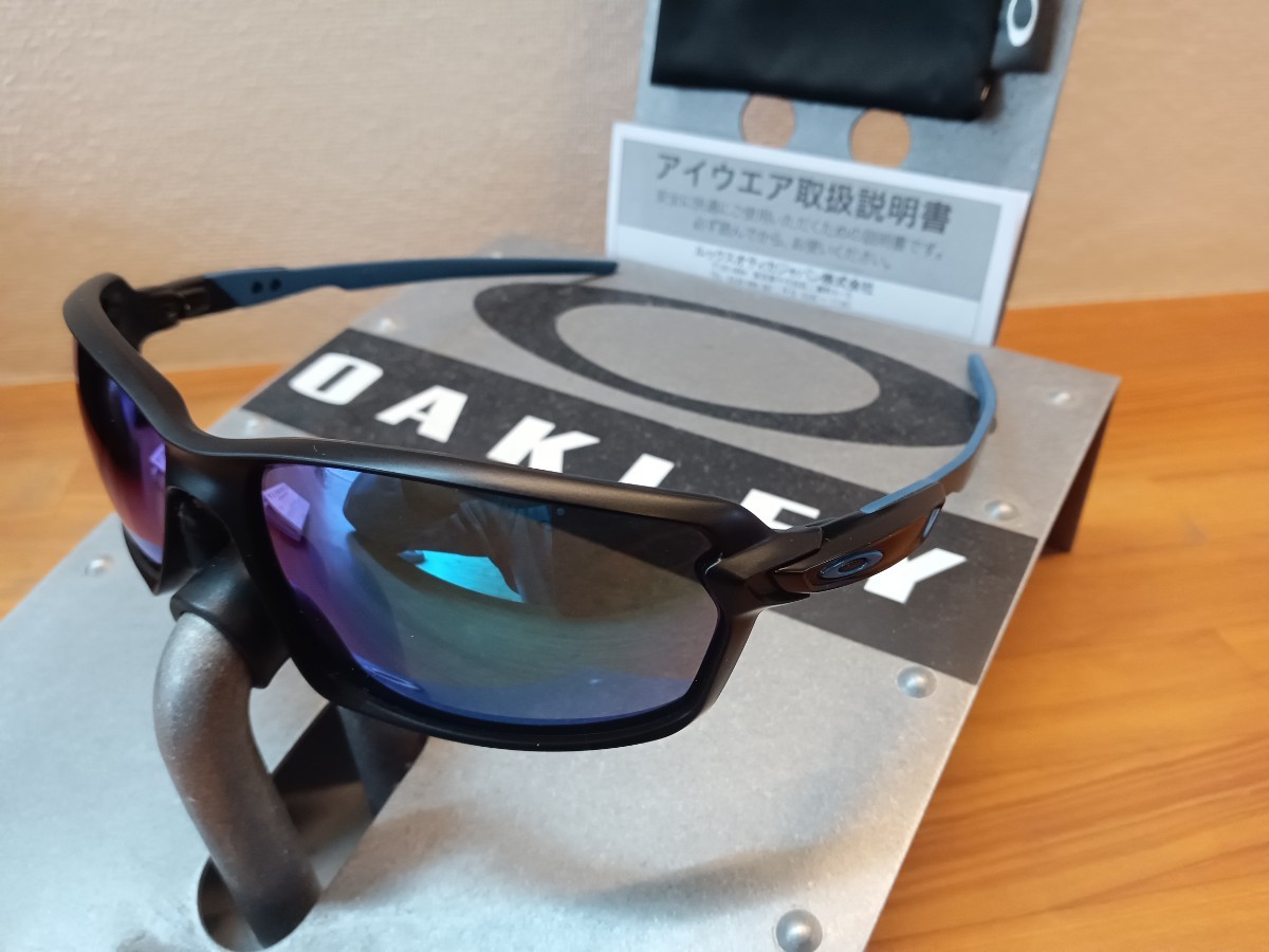 【未使用♪旧モデル♪】艶なし黒/カーボンシフト/オークリー/carbon shift/oakley　　　検サングラス/偏光レンズ/釣り/ランニング