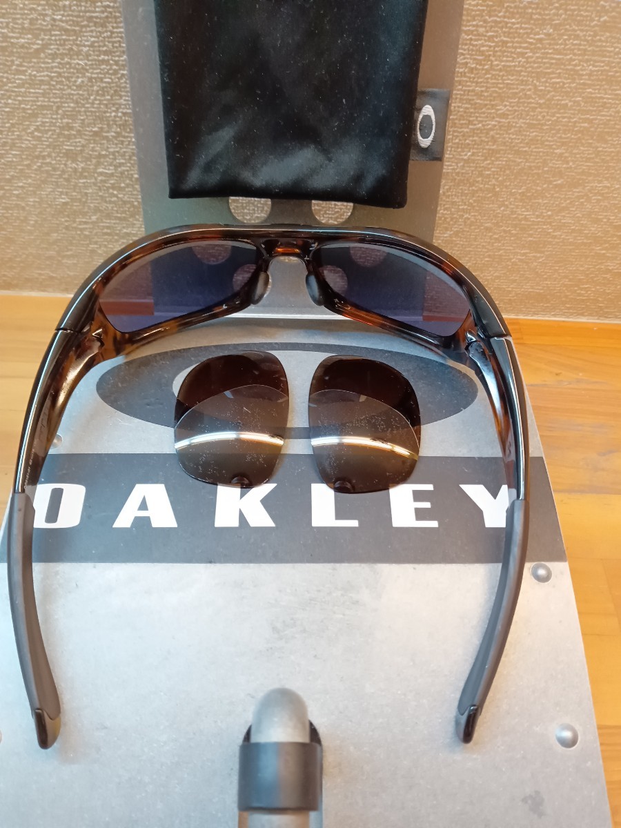 【美品♪ゴールド偏光♪】べっ甲/ジャパンフィット/ピットブル/オークリー/oakley/PITBULL /検サングラス 釣りラン自転車 