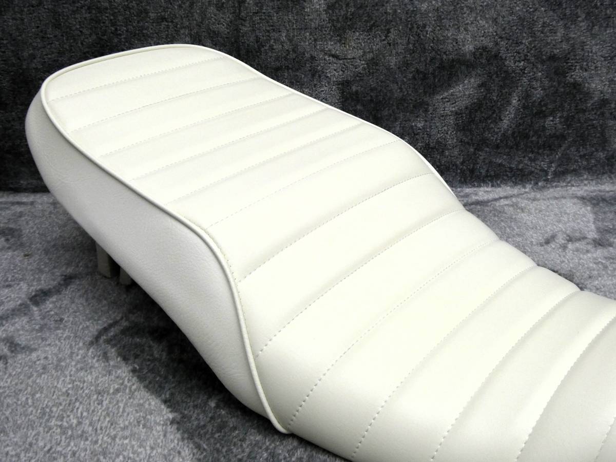[ prompt decision ]ZRX1200 white leather tuck roll seat /daegZRX1100 white ZRX1200R ZR1200S ZRX1200 Anne ko pulling out DAEG final product custom 