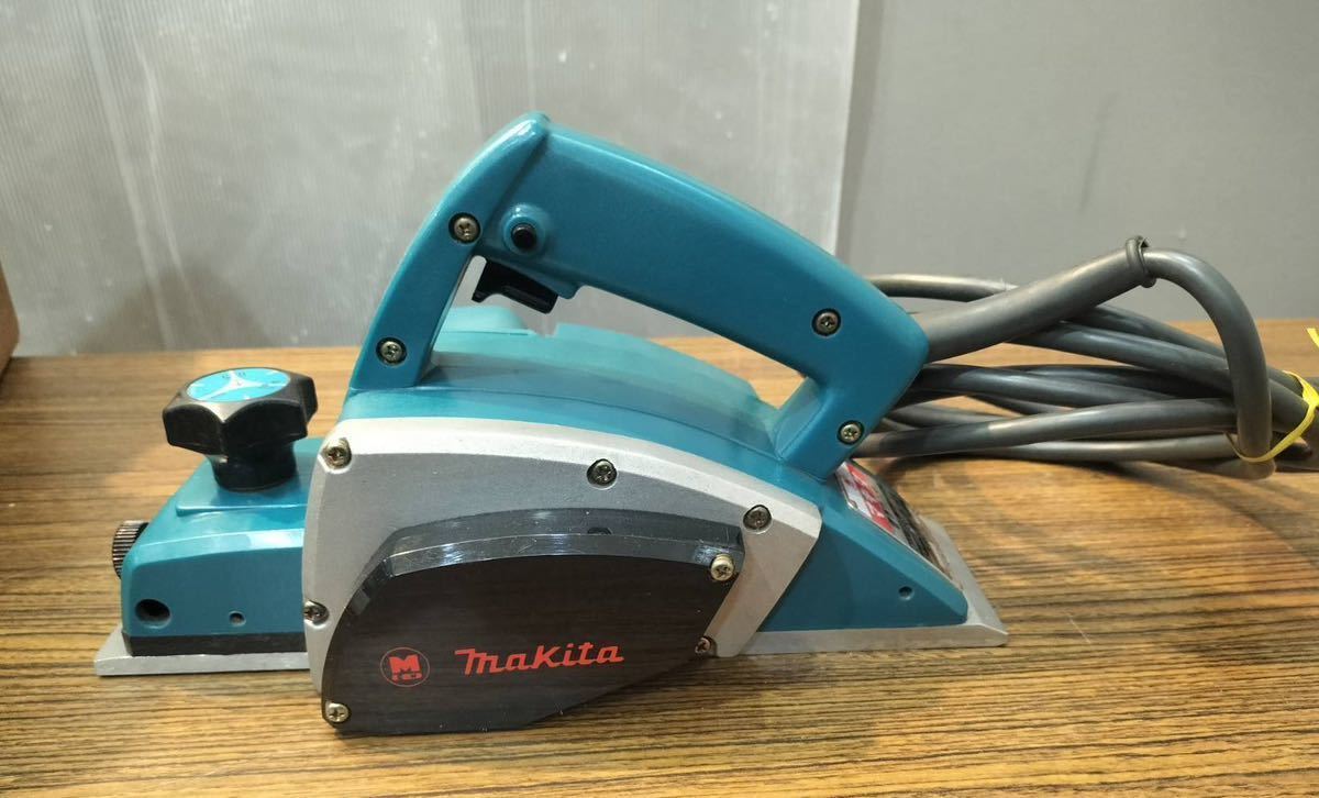 【1981年製】makita マキタ 電気カンナ 電動カンナ 電動工具 大工工具 1900B つ _画像6