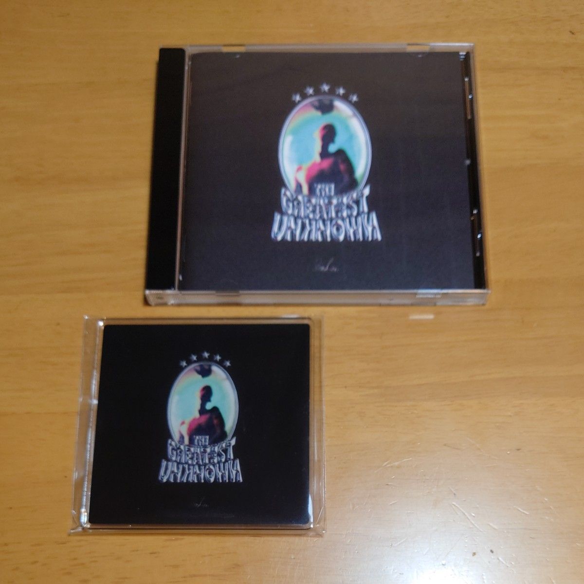 通常盤 King Gnu CD/THE GREATEST UNKNOWN 中古品　オリジナルアクリルスタンド付(新品)