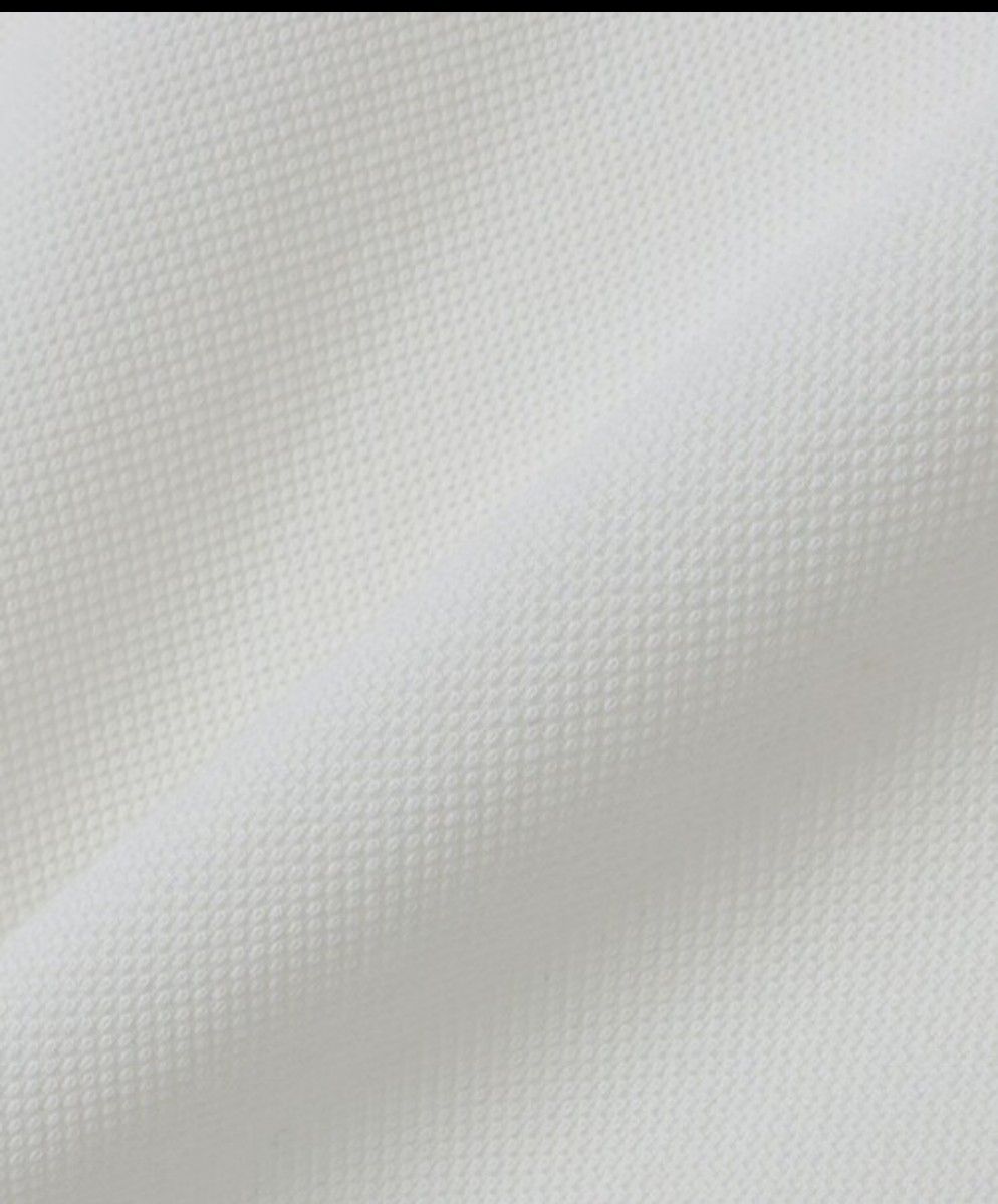 (新品タグなし)SHIPS: ワンポイント ロゴ  ヘンリーネック ロングスリーブ Tシャツ サイズS ホワイト