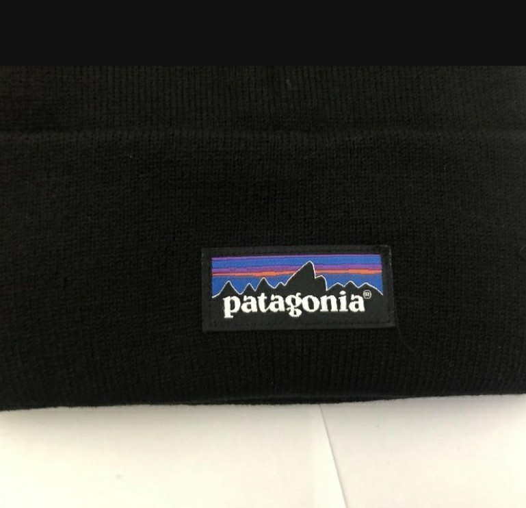 Patagonia パタゴニア ニットキャップ ニット帽 男女兼用 キャップ ブラック ロゴ 黒 ニット ユニセックス_画像2