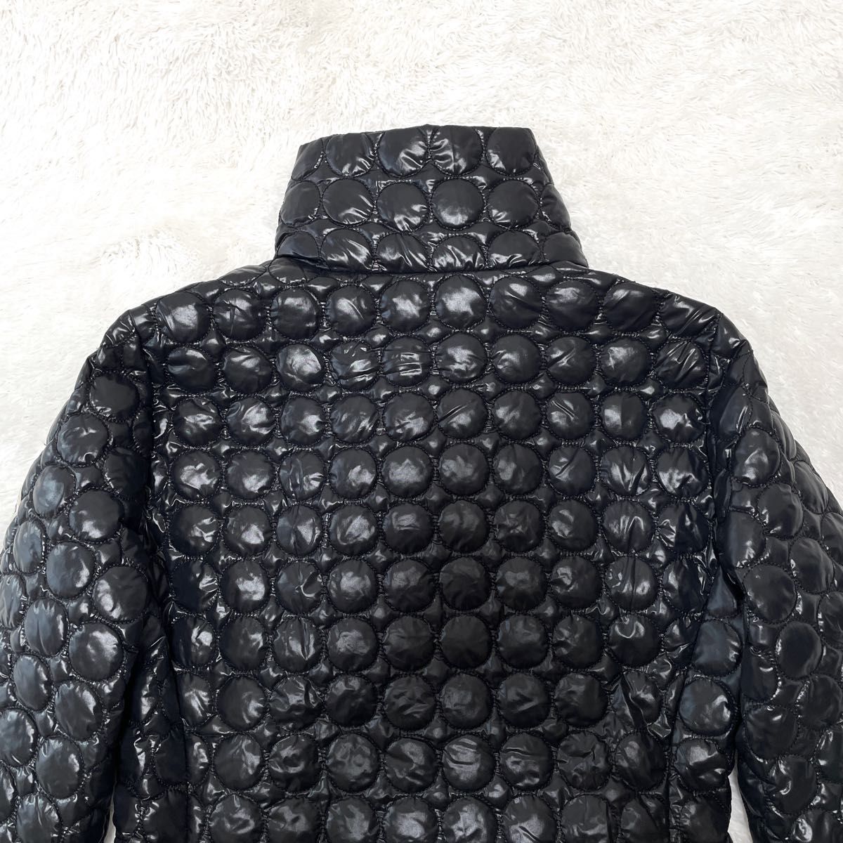 MONCLER ダウンジャケット キルティング エナメル ブラック MONCLER ダウンジャケット キルティング エナメル ブラック