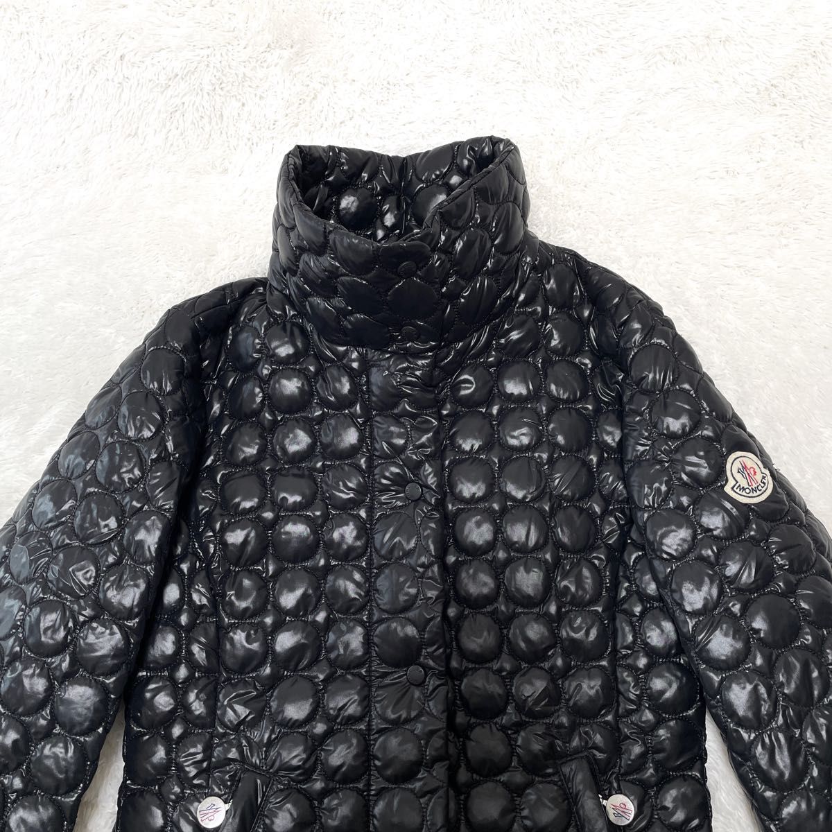 MONCLER ダウンジャケット キルティング エナメル ブラック MONCLER ダウンジャケット キルティング エナメル ブラック