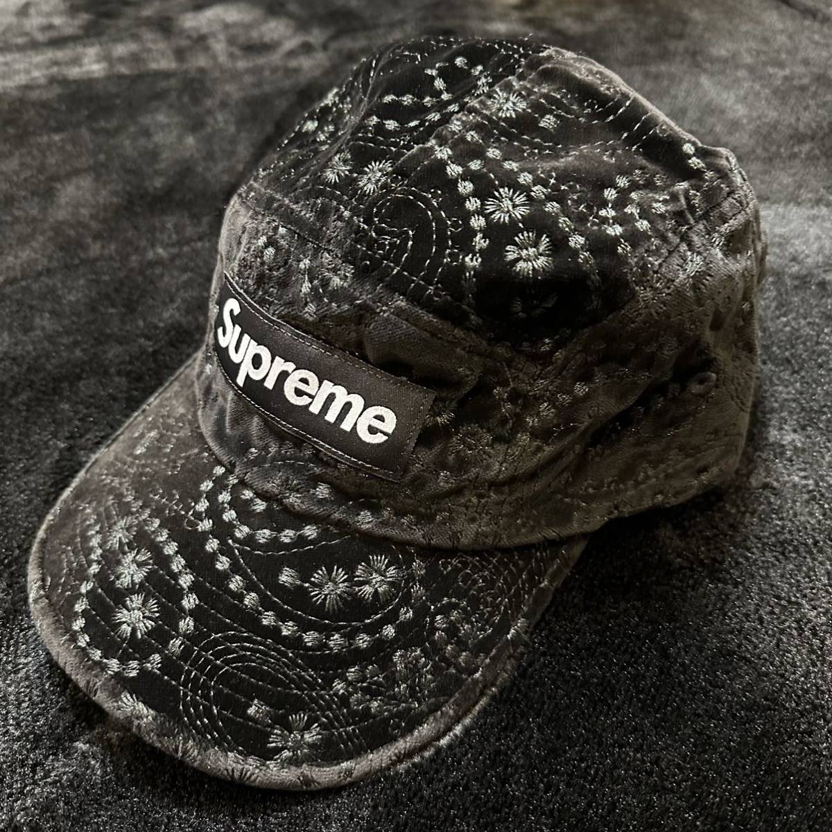 Supreme Velvet Paisley Camp Cap Black Supreme bell bed peiz