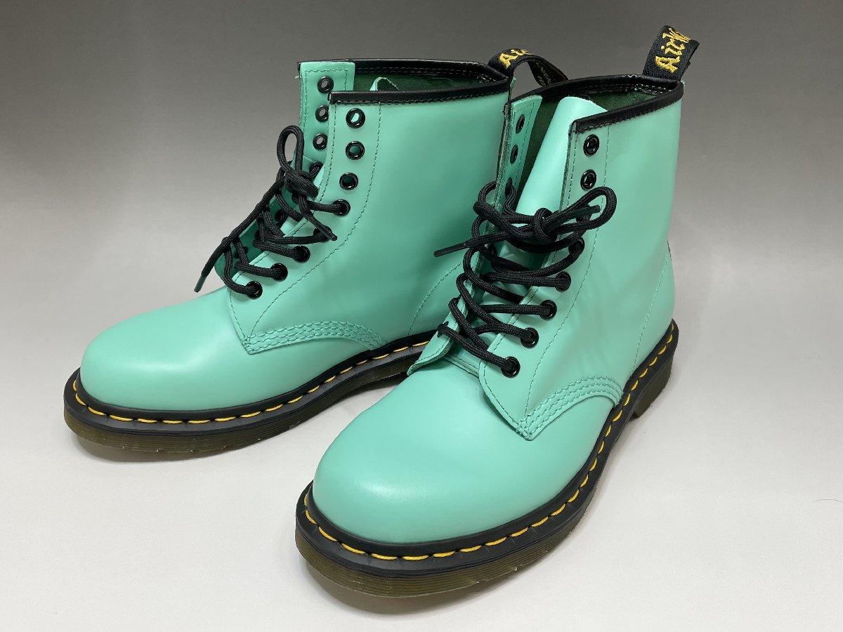 新品 Dr.Marten 限定カラー 8ホール レザー ブーツ UK6 US7 JP25cm相当 26069 レディース グリーン系 シューズ 福井県質屋の質セブン_画像1