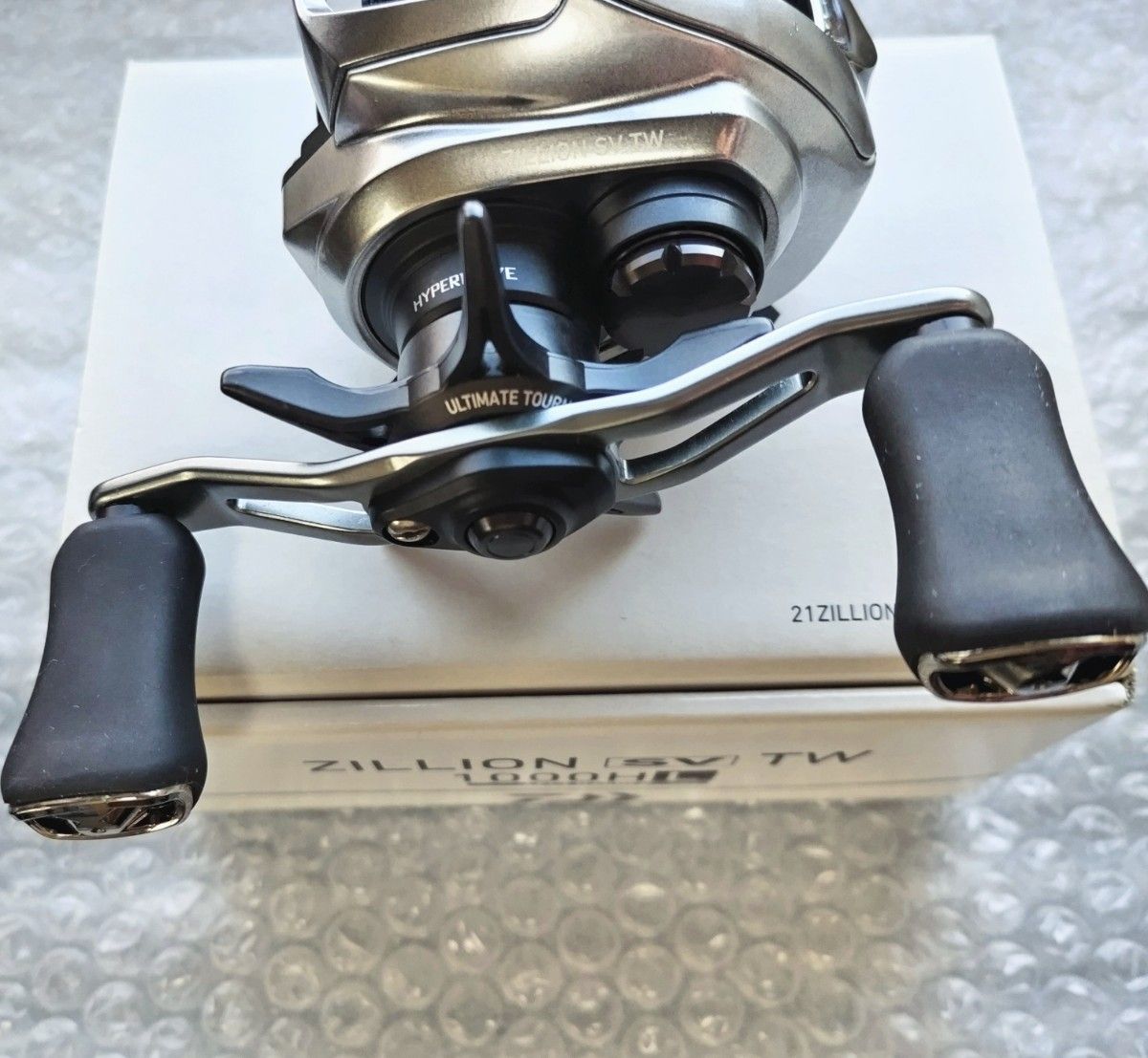 21ジリオン SV TW 1000HL 中古美品 ダイワ ベイトリール 左 21ジリオン SV TW 1000HL 中古美品 ダイワ ベイトリール 左