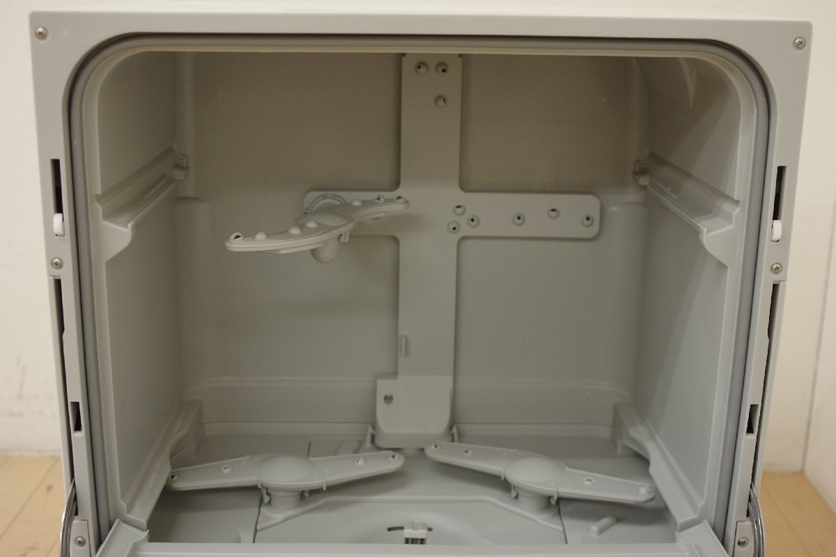 Panasonic/パナソニック 食洗器 NP-TH2-W 2018年製 中古 清掃済 動作確認済 点数40点 ナノイー X 食器洗い乾燥機 キッチン 食洗機_画像6