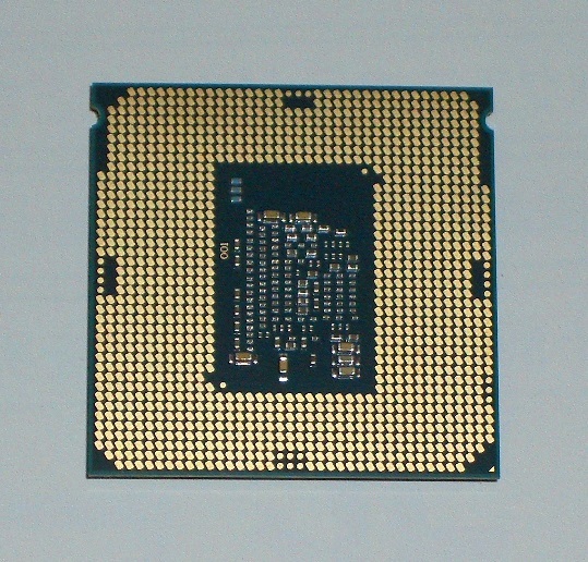 ◆第6世代 i3-6100 3.70GHz Skylake/3MB/SR2HG/LGA1151 完動品 即決！★送料120円！_画像2