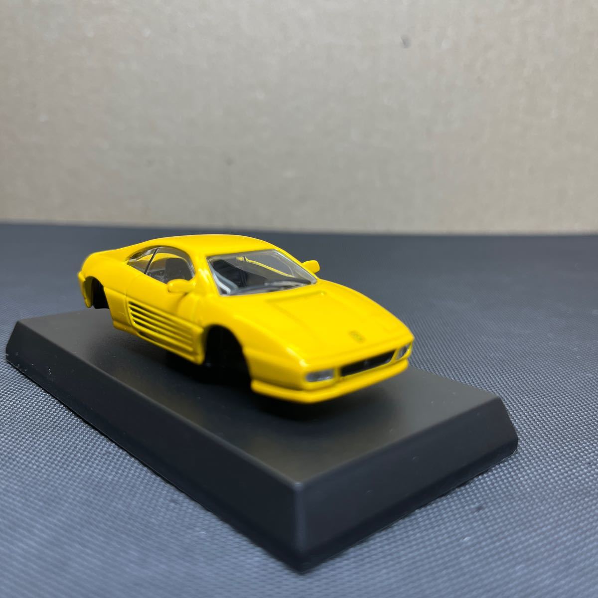 京商 １/64 フェラーリ ミニカーコレクション2 348 GTB 黄色の画像7