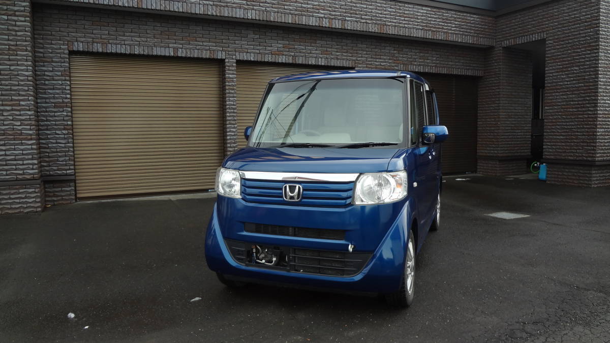 低走行30,000km N-BOX 希少カラー 4WD 快適走行_画像1