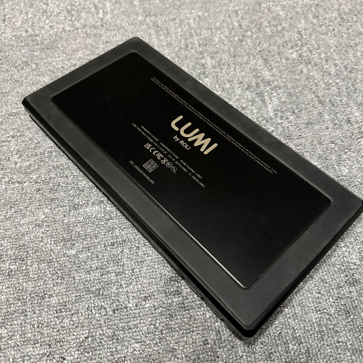 ROLI Lumi Keys 日本未発売 光る鍵盤 完動品|Yahoo!フリマ(旧 ROLI Lumi Keys 日本未発売 光る鍵盤 完動品|Yahoo!フリマ(旧
