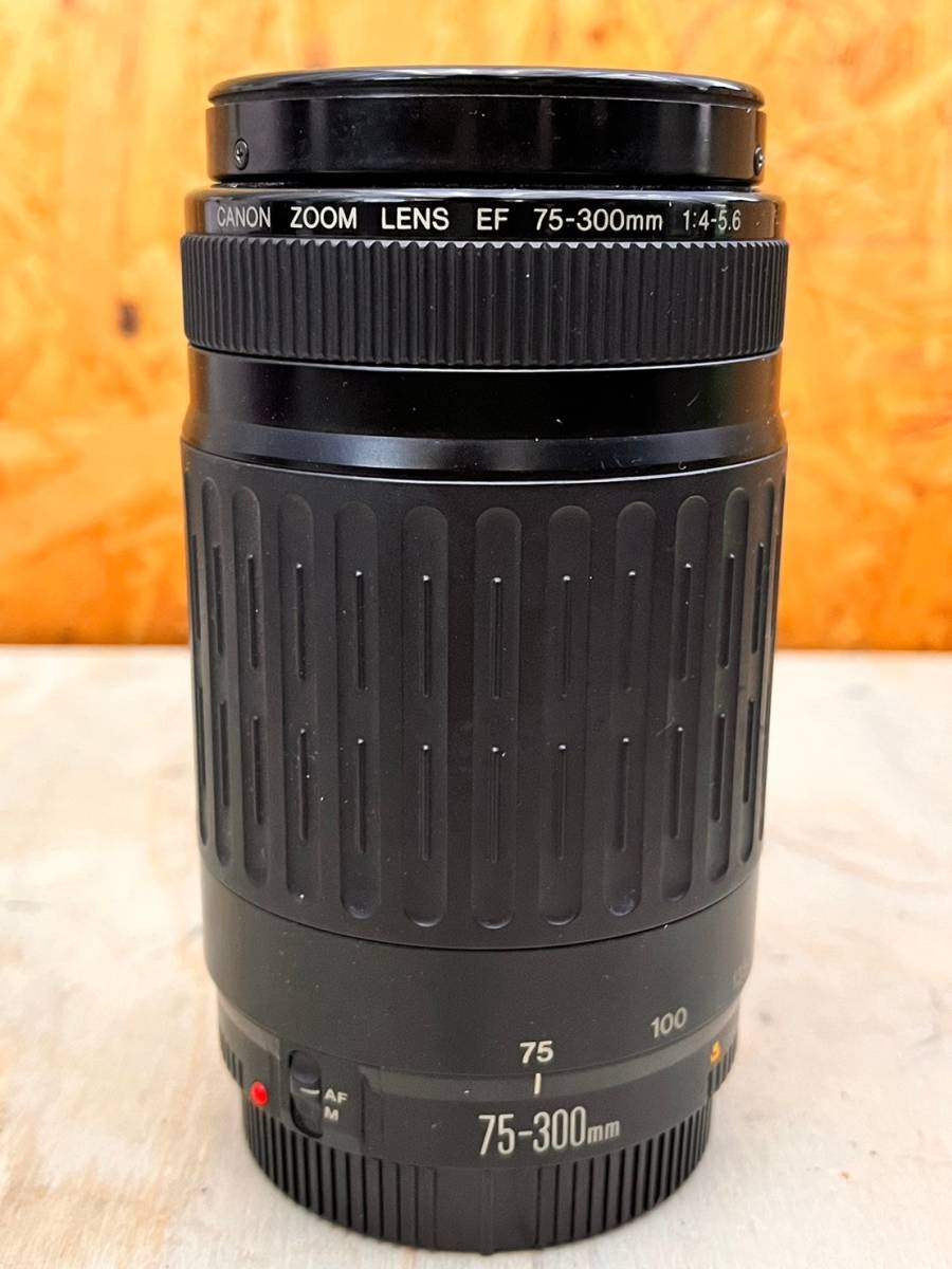 CANON ZOOM LENS EF 75-300mm 1:4.5-5.6　　レンズ　カメラ　　　12CE02_画像1