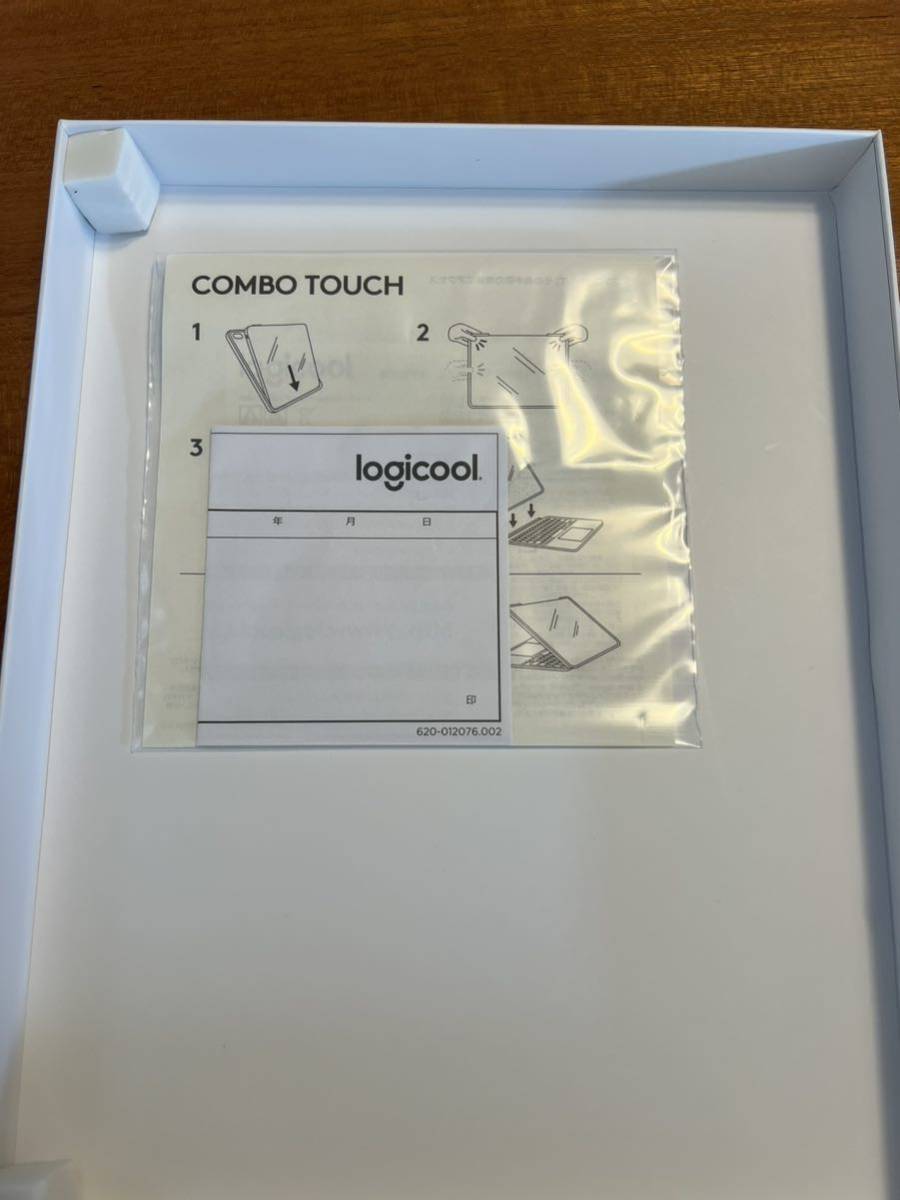 新品同様品 Logicool COMBO TOUCH iK1095 iPad Air 第4世代、第5世代対応 キーボード_画像3