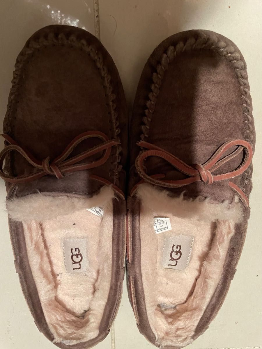 UGG ダコタ モカシン ブラウン