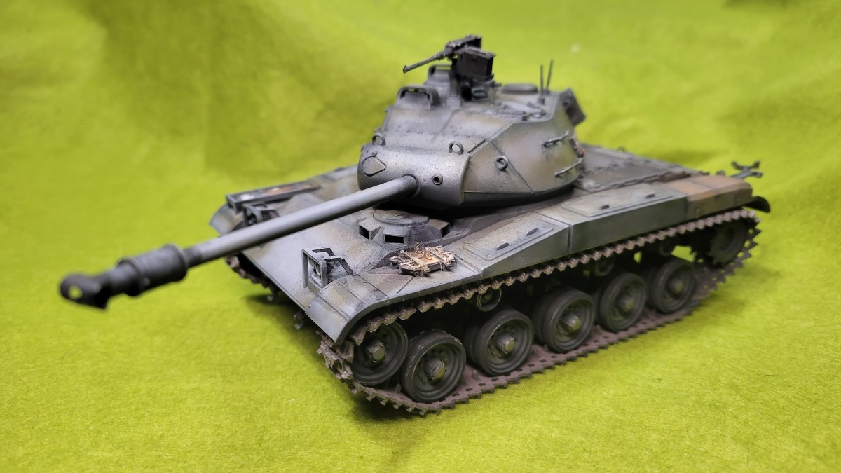 タミヤ 1/35 MMシリーズ No.055 アメリカ軽戦車 Ｍ４１ウォーカーブルドック 完成品_画像1