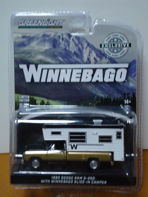 ★グリーンライト 1/64　WINNEBAGO　1990 ダッジ ラム D-250 ウィネベーゴ スライドイン キャンピングカー　未開封★_画像1