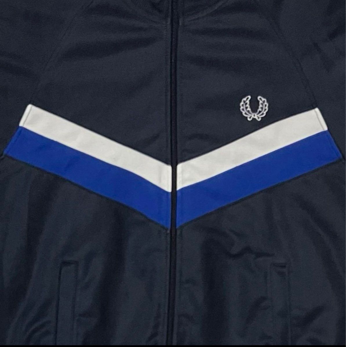 【希少】FRED PERRY　フレッドペリー　トラックジャケット　月桂樹ロゴ　ユニセックス　80s　VINTAGE　J5342