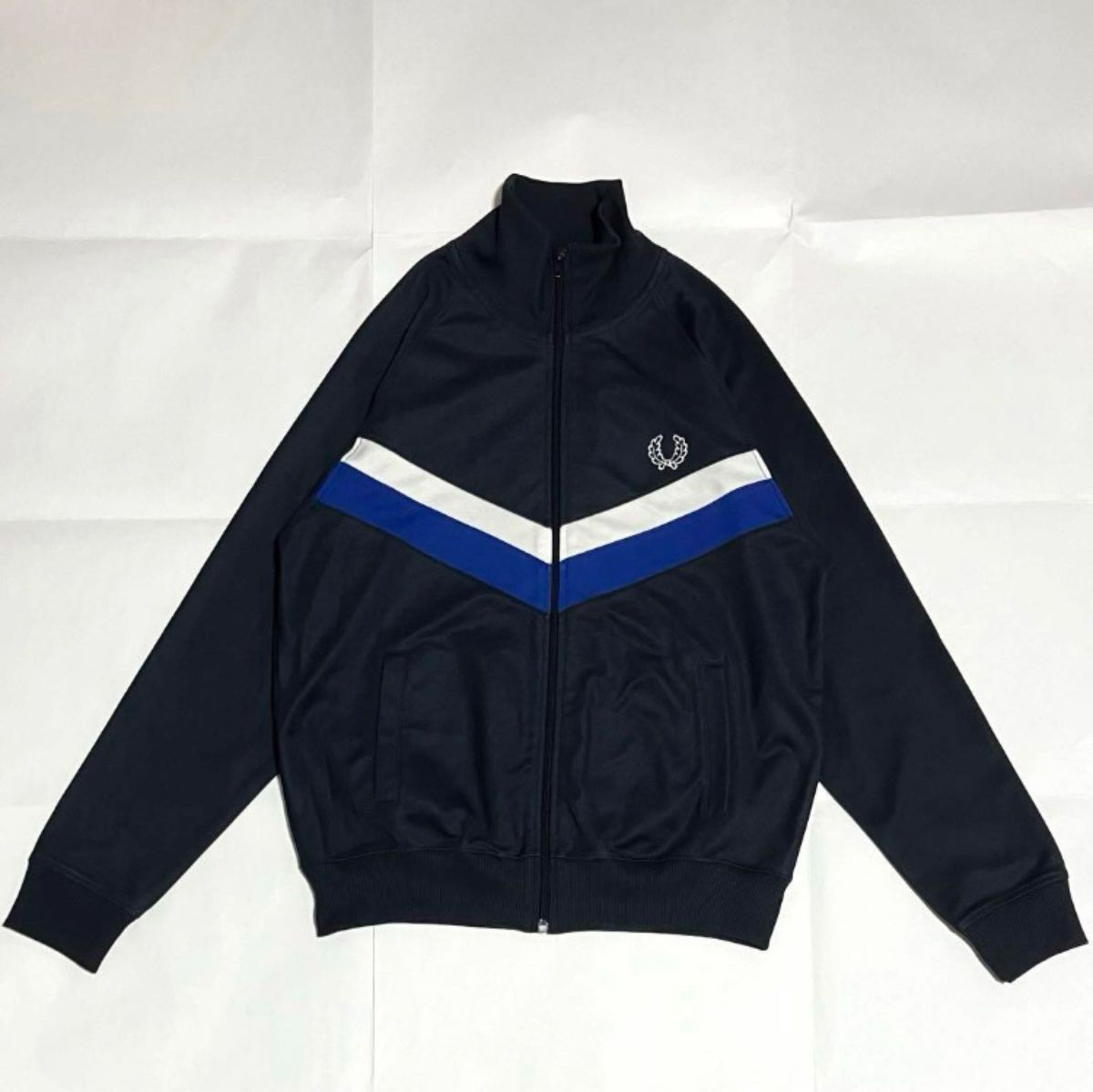 希少】FRED PERRY フレッドペリー トラックジャケット 月桂樹 希少】FRED PERRY フレッドペリー トラックジャケット 月桂樹