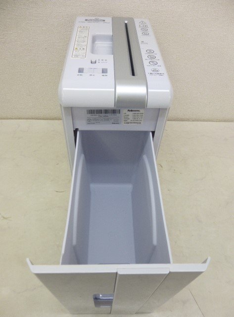 9748* Fellows shredder DS-500C-2W*