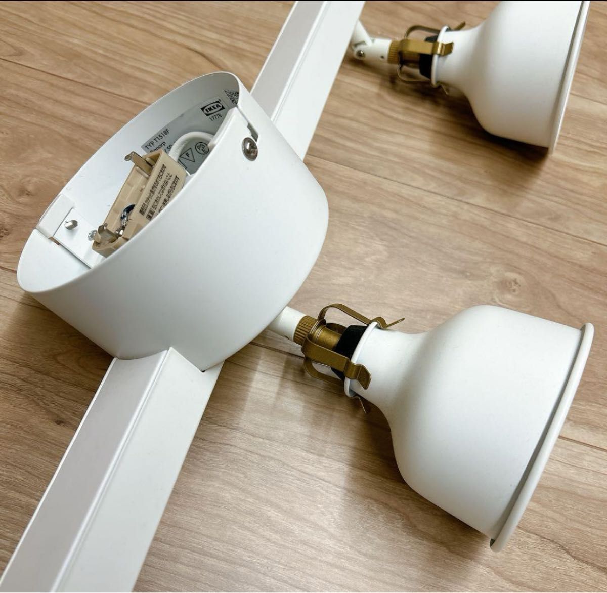 IKEA 3連シーリングライト スポットライト LED ホワイト|Yahoo IKEA 3連シーリングライト スポットライト LED ホワイト|Yahoo