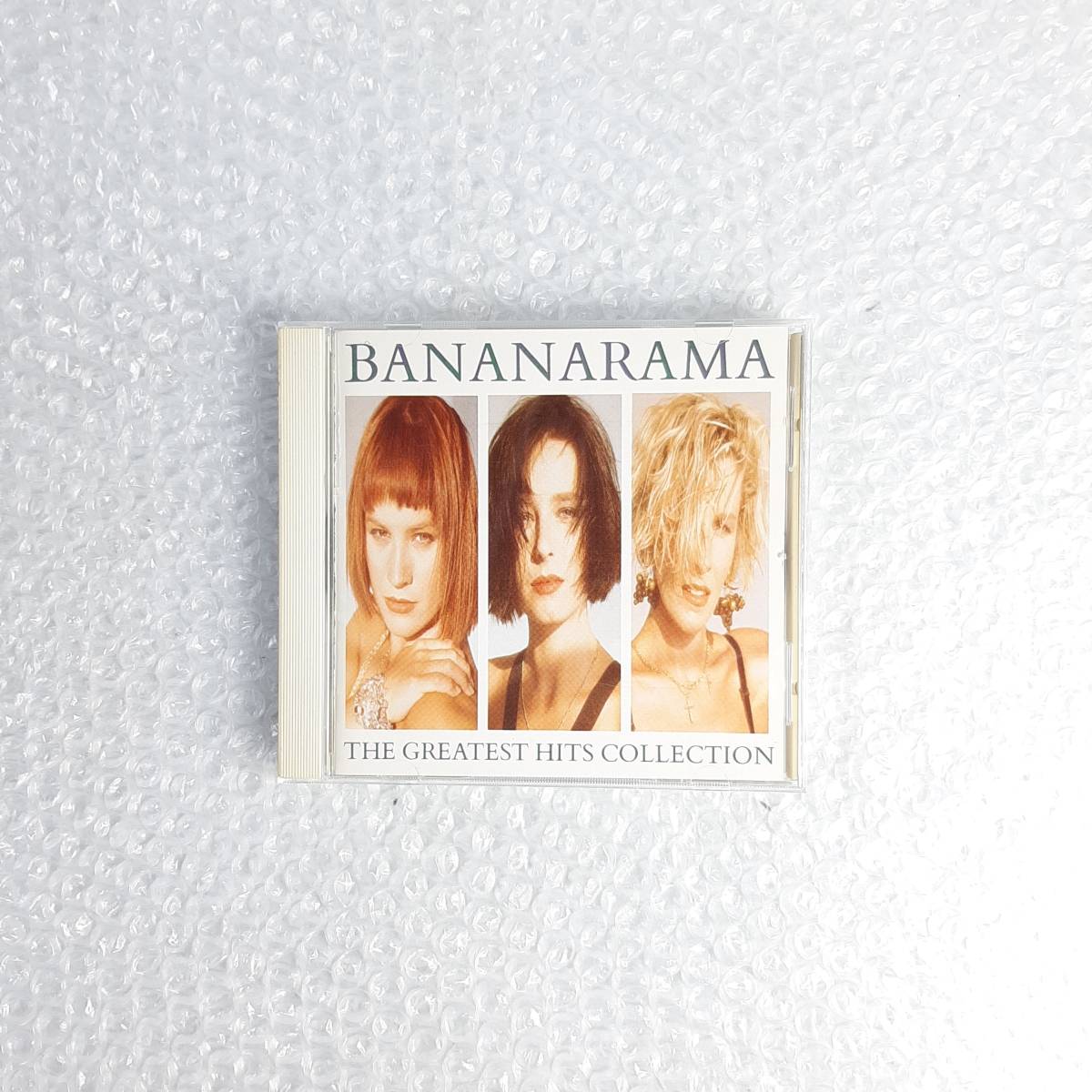 BANANARAMA バナナラマ THE GREATEST HITS COLLECTION グレイテスト・ヒッツ P28L-20068 国内盤の画像1