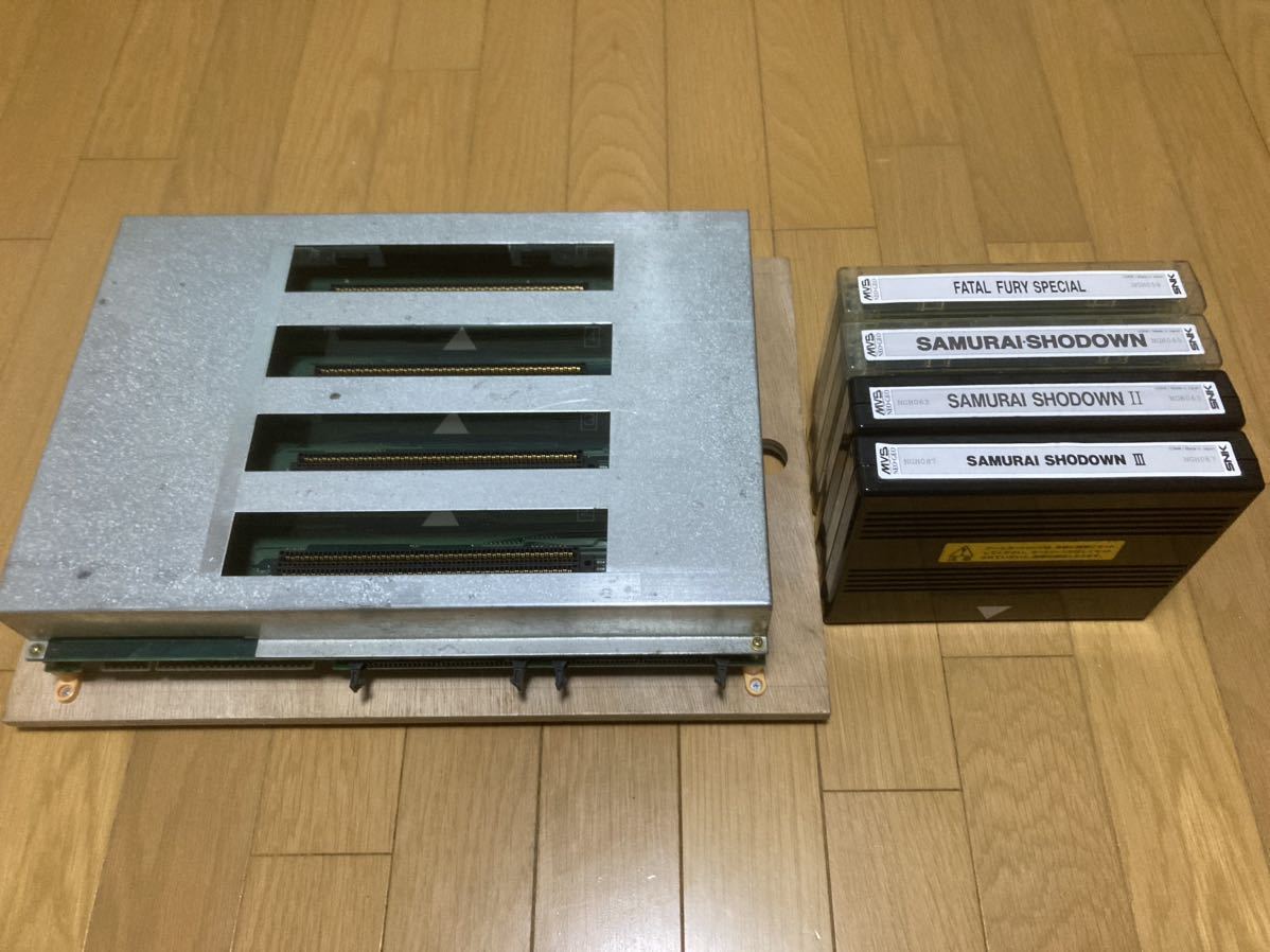 SNK NEOGEO MVS ROM4枚挿し後期型基板 MV4-FT2 4スロット正常 SNK NEOGEO MVS ROM4枚挿し後期型基板 MV4-FT2 4スロット正常