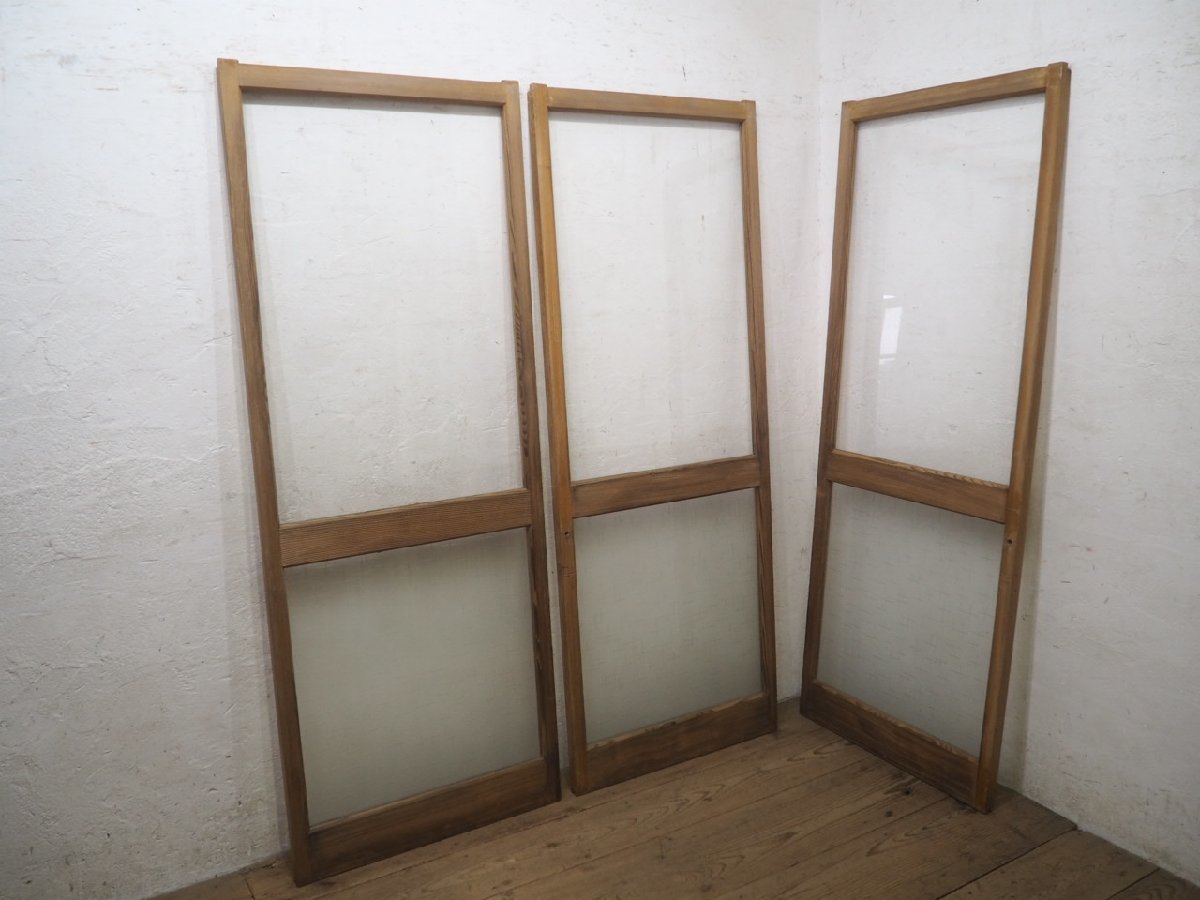 taO0537*(2)[H177,5cm×W67,5cm]* Showa Retro . design glass entering. old tree frame sliding door * old fittings glass door entranceway door . material Vintage M pine 