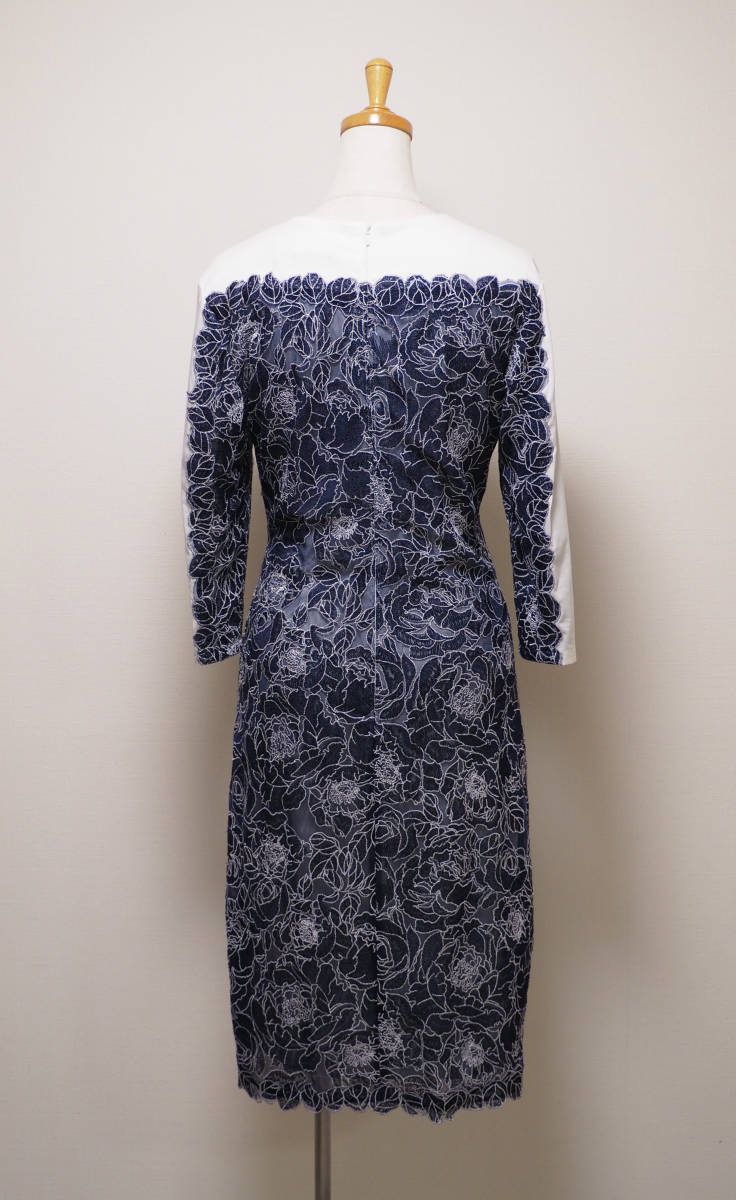 TADASHI SHOJI　タダシショージ　NAVY & IVORY　ワンピース　「６ 」/ １１号程度