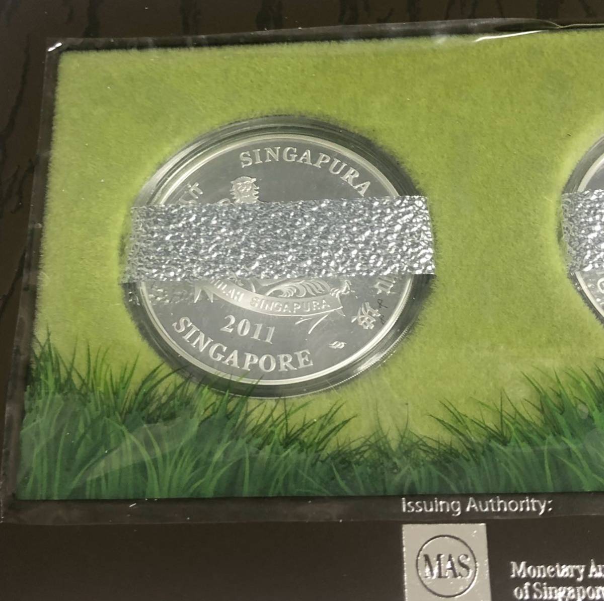 シンガポール 2011 1oz 銀貨 2枚セット NATIVE ORCHIDS OF SINGAPORE プルーフ銀貨 コインセット_画像4