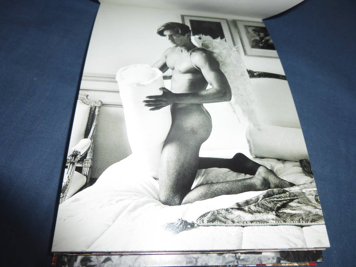 稀少「Gianni Versace 30postcards」ヴェルサーチ　ポストカード30枚　美形男性・女性モデル　裸体・肉体美_画像6
